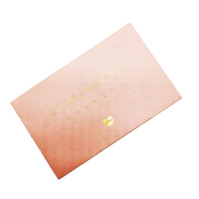 China Custom Pink Gift Wrap Art Paper Envelope With Gold Stamping for sale