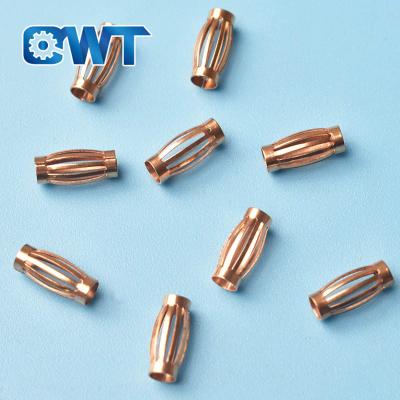 China Automotive Double Wrie Terminals 4.6mm Banana Plug Male Wire Connector Terminals QWT Lantern Type To Female Connector Terminals for sale