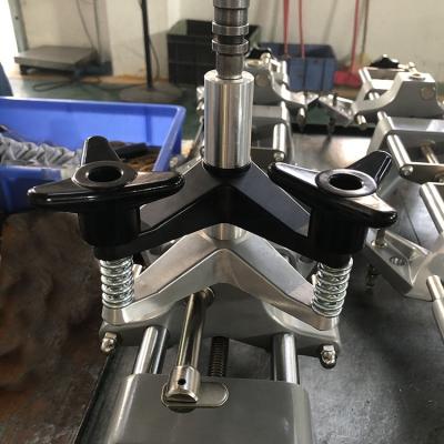 China Self-Centering Wheel Aligner Offset Clamp Tools For Wheel Alignment Clamps Wheel Aligner for sale