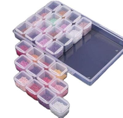 China 28 Grids Viable Diamond Embroidery Box, Adjustable Storage Box Case for Diamond Painting Rhinestone, Mosaic Kits for sale