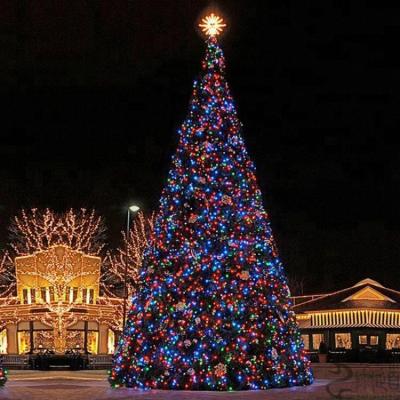 China Seasonal Square Decoration Xmas Decoration Outdoor Huge Lighting Christmas Tree for sale