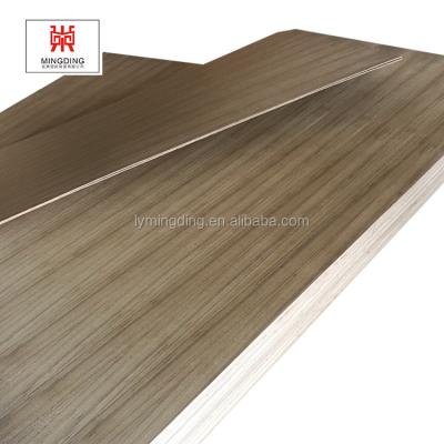 China Traditional For Middle East Market Straight Line Crown Cut Teak Plywood for sale