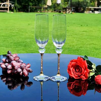 China Wholesale Modern Customizable Customized Latest Design Goblet Party Diamond Wedding Wine Glass Champagne Crystal Glass for sale