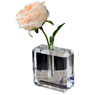 China Clear Cut Geometric Handmade CLASSIC K9 Crystal Decoration Flower Bud Vase for sale