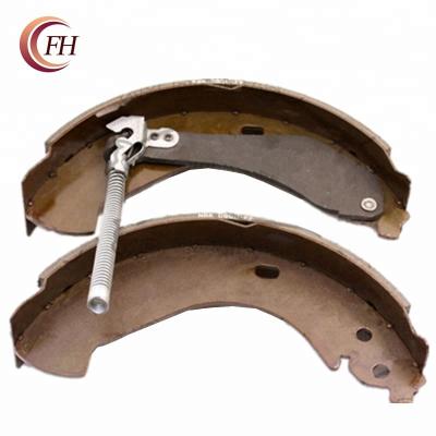 China The brake system specializing in the production of Daihatsu parts brake shoes. S855 for sale