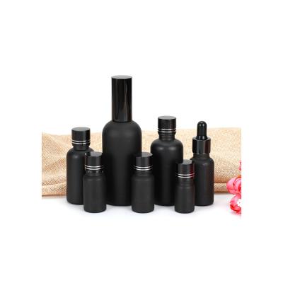 China 5ml 10ml 15ml Essential Oil Cosmetic Bottle Environmental Cosmetics Liquid Glass Bottle for sale