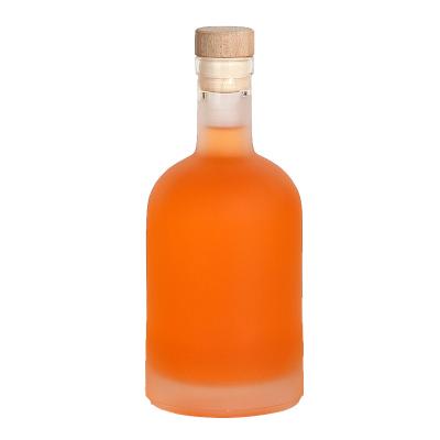 China Beverage Frosting 500ml Glass Bottle Cork Vodka Bottle Beverage Bottle for sale