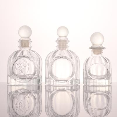 China Empty Clear Luxury Personal Care 100ml Square Decorative Tubular Glass Diffuser Bottle for sale