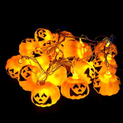 China Indoor/Outdoor Halloween Christmas Decoration Lights Battery Operated 20 LED Fairy Lights 3D Pumpkin String Lights for sale