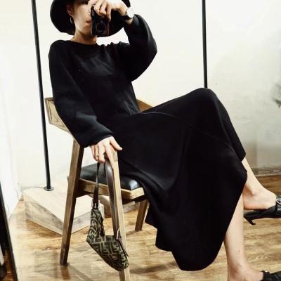 China Anti-wrinkle dress swing match color big sheath long knee-length slim knit 2021 dress women new spring and fall season for sale