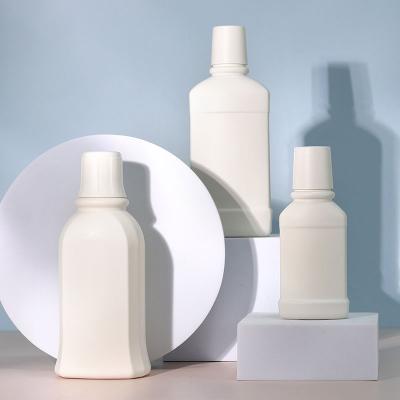 Cina Bottiglia di lavaggio della bocca in plastica personalizzata 100ml/250ml/300ml Bottiglie di lozione per il corpo vuoto per cosmetici in vendita