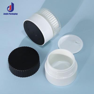 China 120g White Cream Jars Round Shape Personalized Plastic Jars For Cream for sale