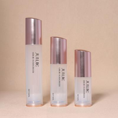 China Matte PP Airless Bottle Sealing Type Lotion Airless Pump Bottle 15ml 30ml 50ml Custom for sale