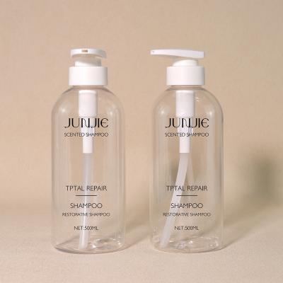 China Cylinder 500ml Clear Plastic Bottles Customized Lotion Bottle Packaging for Skin Care for sale