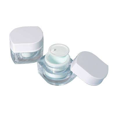 Cina Materiale MS Cap Bottiglia cosmetica senza aria 150ml 200ml 250ml Riempitibile Resistente Luxury Bottle senza aria con pompa in vendita