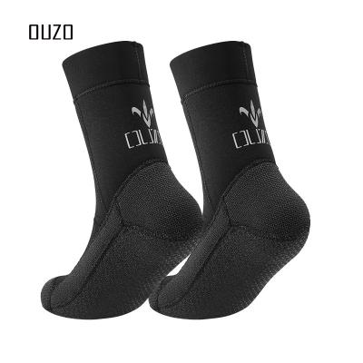 China Waterproof 5mm Diving Socks Thickened Warm Non-slip Cold And Cut Resistant CR Kevlar Swimming Beach Super Elastic Socks for sale