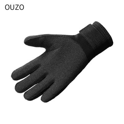 China OUZO 5mm Thick Warm Wear Resistant Cutting Kevlar CR Kevlar Anti-UV Resistant Diving Gloves Catch Fish Gloves Factory for sale