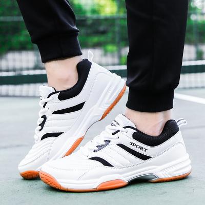 China 2022 Fashion Trend Badminton Professional Shoes Sports Breathable Anti-slippery Shoes For Women Men Sneakers Tennis Shoes Hot Selling Overgrip for sale