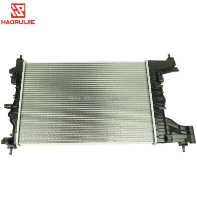 China High Quality Aluminum Cooling System Car Automotive Radiator For CRUZE ASTRA ZAFIRA EXCELLE GT/XT 1.6/1.8AT OEM 13267650 13427809 13427808 13267652 for sale