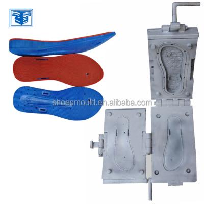 China Unique steel two color pvc shoe airblowing mold for sale