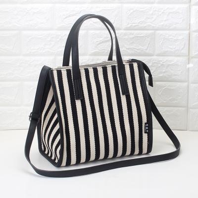 China Wholesale Faster Handbag Fashion Canvas Tote Bags With Logo Women Tote Bag Small Striped Canvas Shoulder Bag Hobo Bag Custom Printed for sale