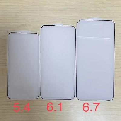 China 9H 2.5D Hot Sale 0.33mm Mobile Phone Accessories Tempered Glass Screen Protector For Iphone13 Series for sale