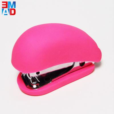 China Mini Cute Plastic Stapler Kids Children Plastic Stapler With Staples Remover for sale