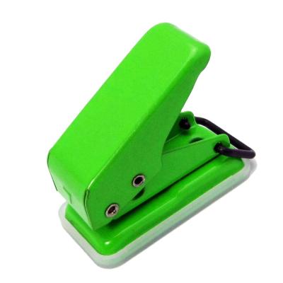 China Mini Office Desktop Metal Manual 1 Hole Paper Punch for sale