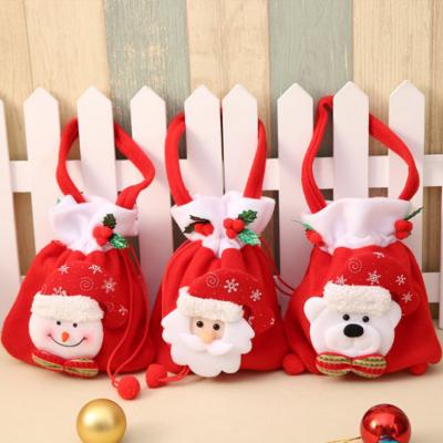 China 202 Latest Christmas Decoration Supplies Recyclable Candy Bag Gift Pouch for sale