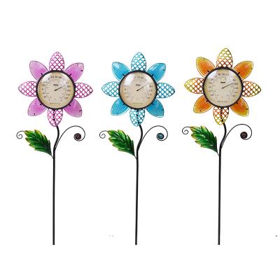 China Bath Thermometers OEM Customized Outdoor Metal and Glass Garden Ornaments Round Wireless Thermometer and Hygrometer Garden Stake for sale