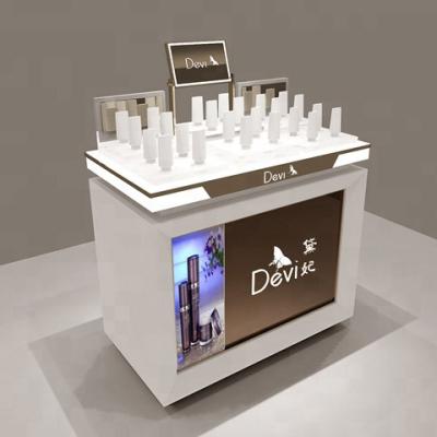 China Exclusive Agent Handmade Cosmetic Kiosk Showcase Manufacturer by Maybelline for sale