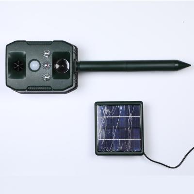 China Small Ultras Animal Repeller Active For Monkeys Solar Energy Animal Repellent Animal And Pest Repeller en venta