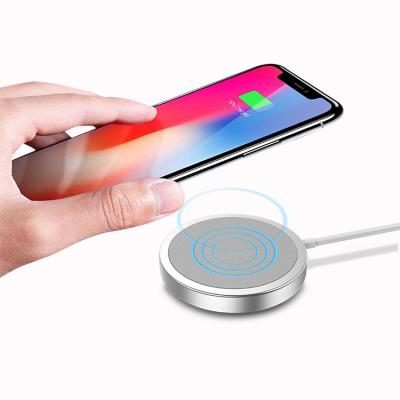 China Portable Mobile Phone Pad 15W Qi Fast Magnet Charging Magnetic Wireless Charger For iPhone 12 for sale