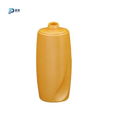 China Custom High Quality Cosmetic Bottle Blow Molding Cosmetic Bottle 3 Cavities for sale