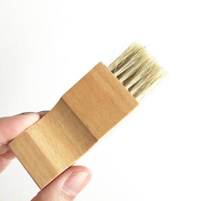 China Shoe Hog Hair Bristle Beech Wood Handle Shoe Cleaning Brush in Small Size for sale