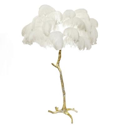 China Modern Ostrich Copper Custom Luxury White Feather Floor Lamp Modern Living Room Design for sale