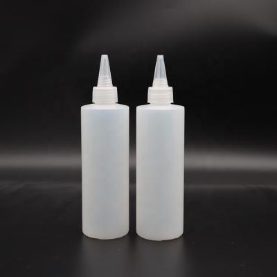 China 120ml 180ml 250ml 500ml Cosmetic HDPE Plastic Squeeze Bottles With Twist Top Caps For Chemicals for sale