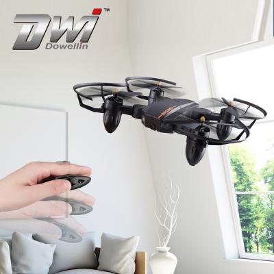 China DWI plastic dowellin 2.4G gravity sensor folding drones professional for aerial photography for sale