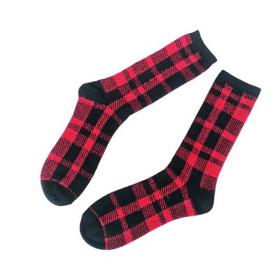 China High Quality Antibacterial Checkered Thermal Thick Plaid Cashmere Slipper Custom Medium Tube Socks Home Socks Wear For Both Women And Men for sale