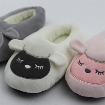 China 2021 Hot Sales Antibacterial Customized Warm Winter Home Shoes Slipper Indoor Home Shoes For Woman for sale