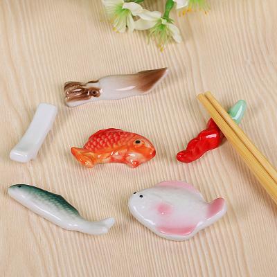 China Sustainable Hand Carved Ceramic Chopsticks Rack With High Temperature Under Glaze Is Suitable For Dishwasher Microwave Oven for sale