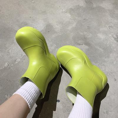 China 2021 Breathable Rain Boots Waterproof Thick Bottom Low Cut Shoes Woman Water Ankle Boots Low Cut Shoes for sale