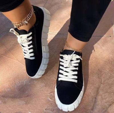 China 2021 Fashion Trend New Women's Casual Shoes Spring Women's Shoes Fashion Breathable White Sneakers for sale