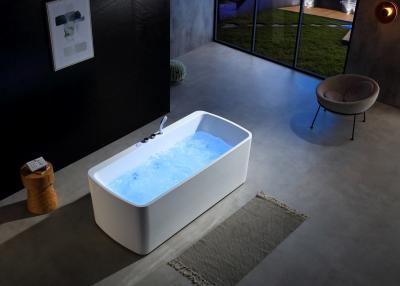 Chine Une baignoire de massage acrylique à LED basse lumière avec pompe de massage 1.0HP à vendre