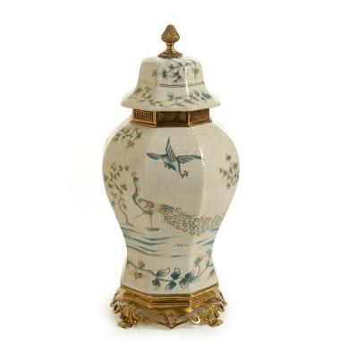 China 2021 hot sale classic luxury large brass ceramic general jars with peacock painting for home office decoration for sale