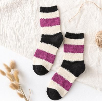 China Breathable New Winter Striped Women's Cotton Socks Sweat-absorbent Warm Wool Socks for sale