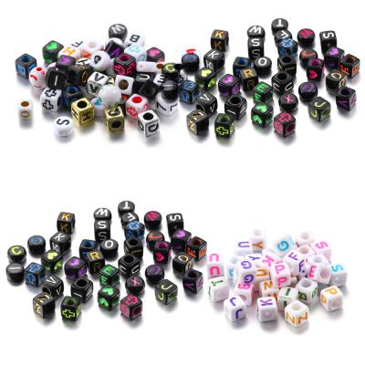 China Letter Beads For Jewelry Making Hot Sale Cube Silicone Letter Beads Mixed Acrylic Alphabet Beads For Jewelry Making for sale