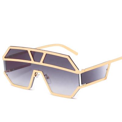 China Anti New Vintage Style UV400 Fashionable Retro Sun Shield Shades Oversized Irregular Sun Visor Style Sunglasses for sale