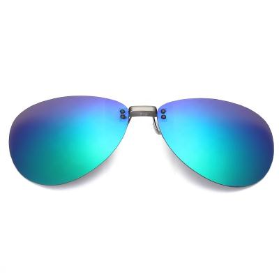 China Fashion Sunglasses Vogue Flip-up Sunglass TAC Pilot Clip On Lenses Polarized Sunglasses for sale