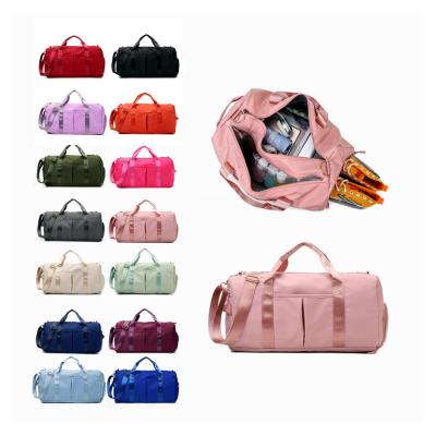 China Amazon Waterproof Hot Selling Durable Sports Bag With Large Volume For Gym Exercise Fabric Waterproof Gym Bag With Shoes Compartment for sale